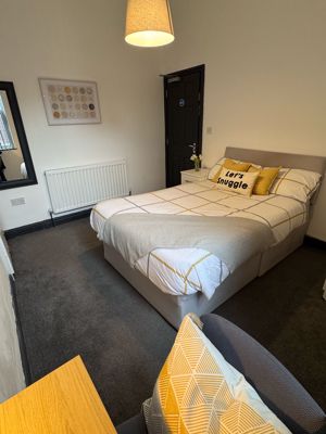 Photo 11- click for photo gallery